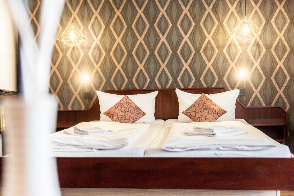 Hotel Stuempelstal Marburg Bagian luar foto
