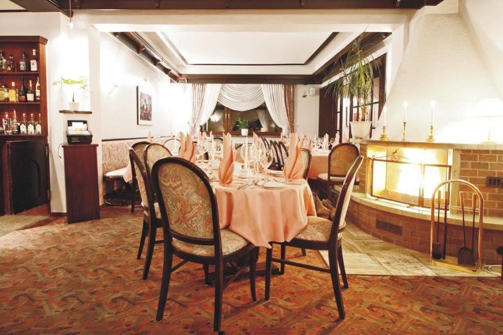 Hotel Stuempelstal Marburg Bagian luar foto